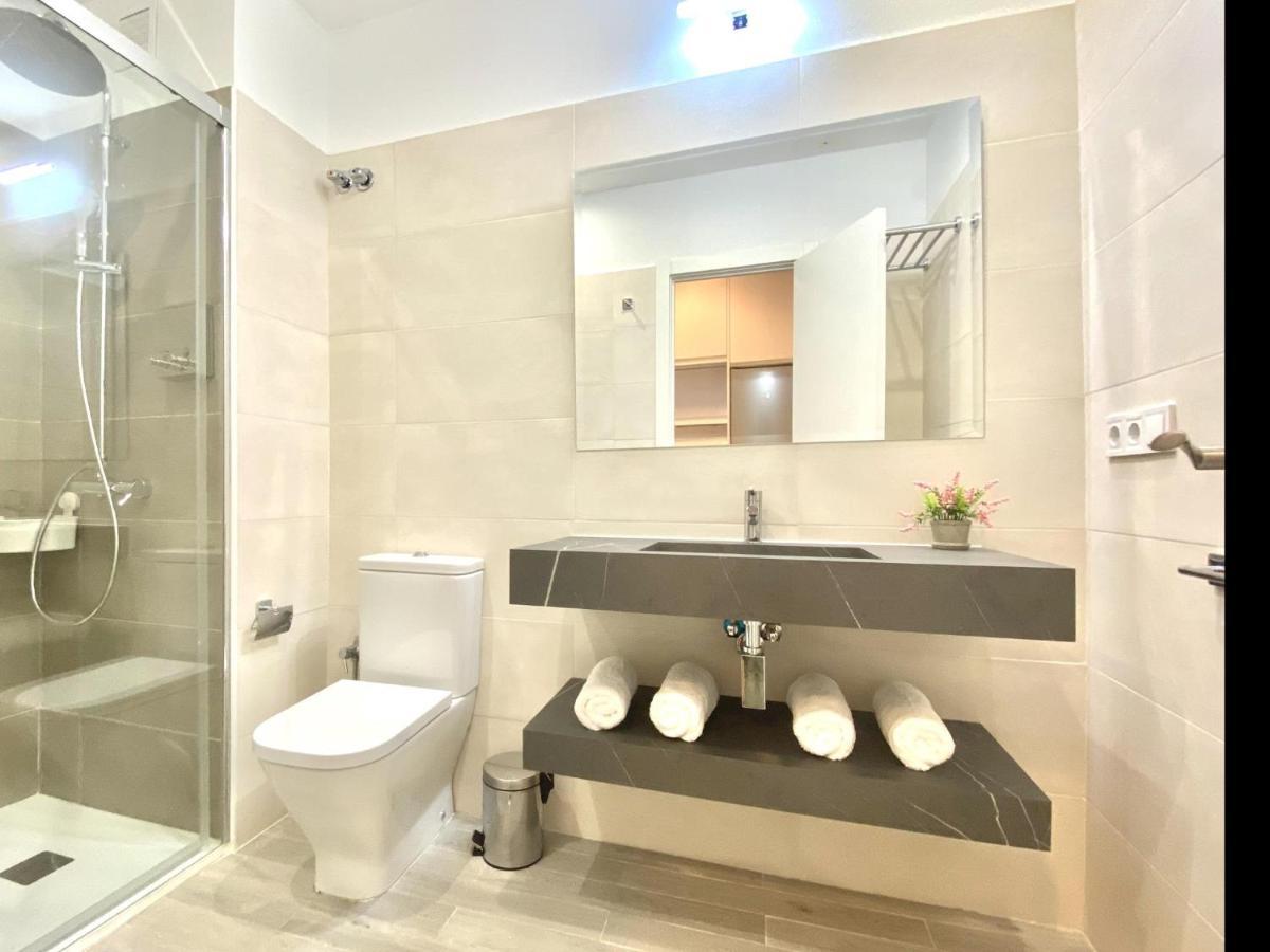 Tr2 Aparcamiento Incluido Amplio Y Moderno Loft Cartuja De Sevilla Luaran gambar