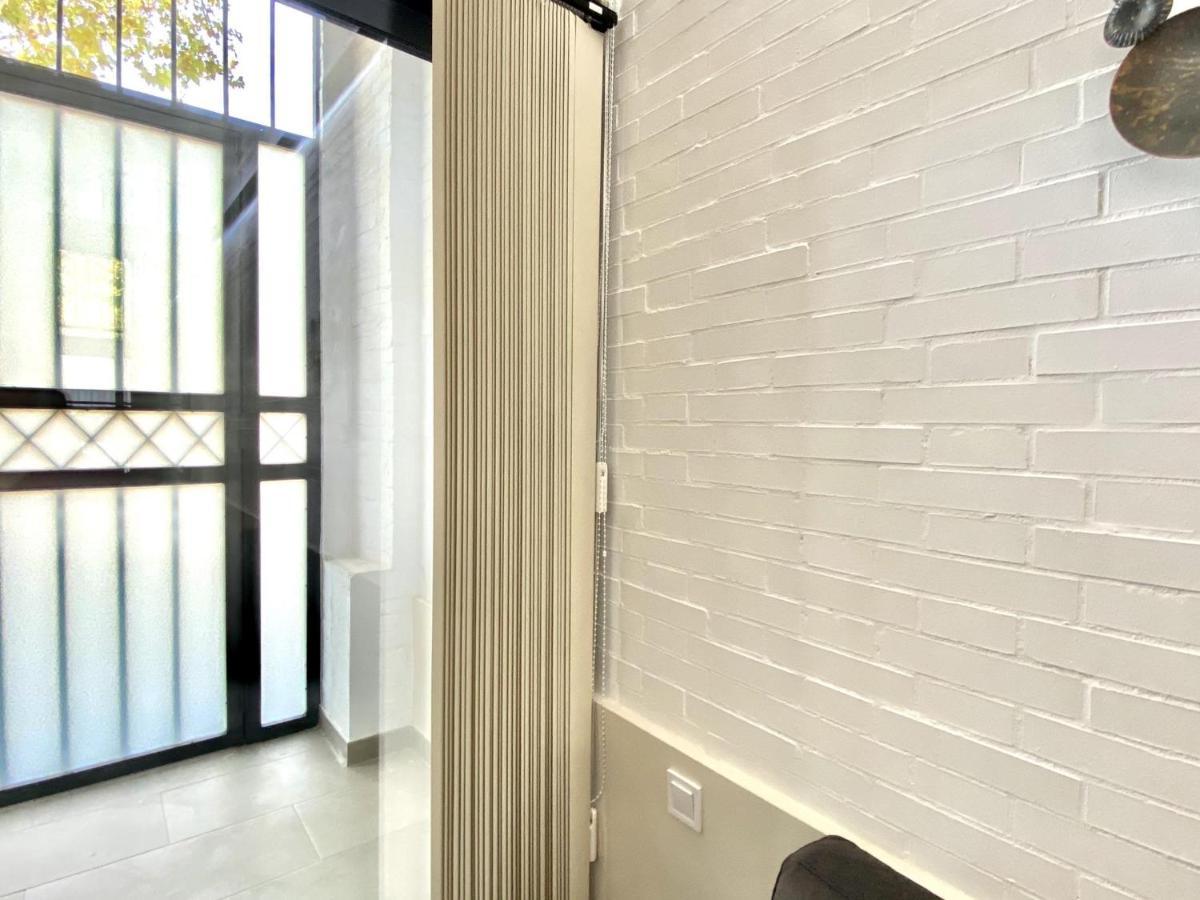 Tr2 Aparcamiento Incluido Amplio Y Moderno Loft Cartuja De Sevilla Luaran gambar